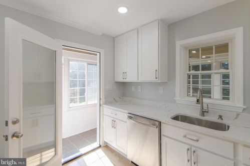 1514 Gridley Ln, Silver Spring MD  20902-3844 exterior