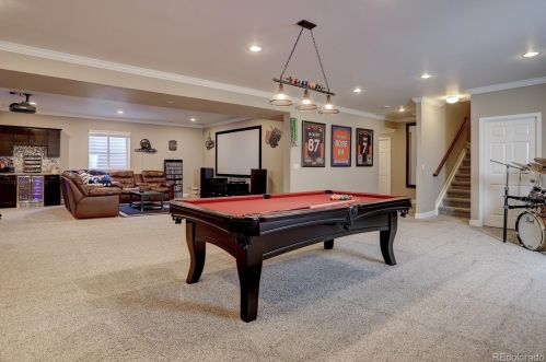 7275 Oak Hill Ct, Aurora CO 80018-1734 exterior