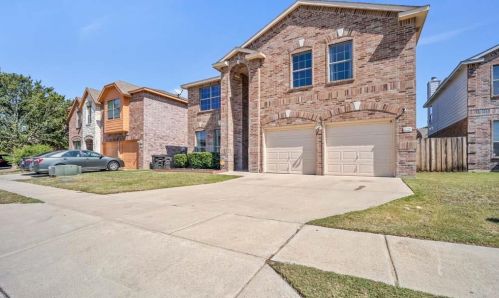 8125 Southern Pine Way, Fort Worth, TX 76123-2084
