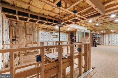 104 Cliff Ave, Lancaster PA  17602-4700 exterior