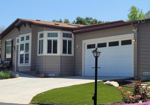8975 Lawrence Welk Dr, Escondido, CA 92026-6406