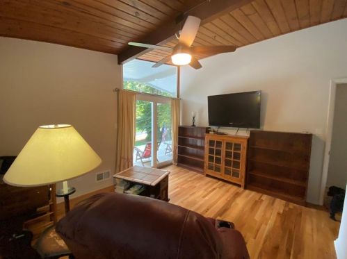 3870 Foxford Dr, Atlanta GA  30340-4407 exterior