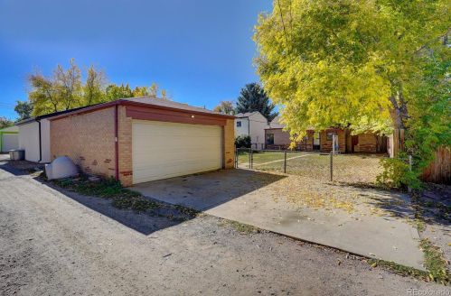 4274 Washington St, Englewood CO 80113-6927 exterior