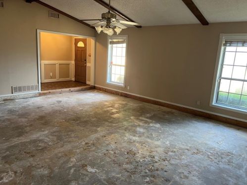 2110 Homestead Pl, Garland TX 75044-7512 exterior