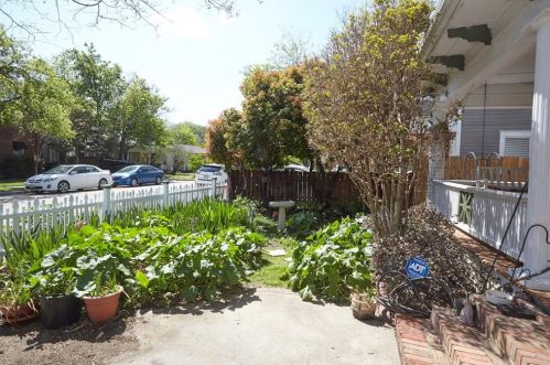 1406 6th Ave, Fort Worth TX  76104-4354 exterior