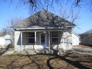 1607 Thoman St, Springfield MO  65803-1993 exterior