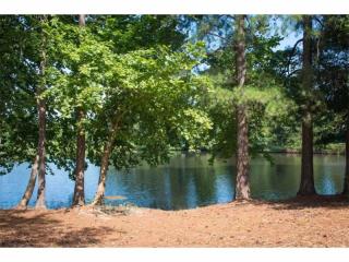 2841 Pne Mdw Dr, Marietta GA  30066-5643 exterior