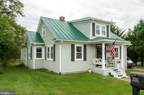 8561 Anderson Ave, Marshall, VA 20115-3702