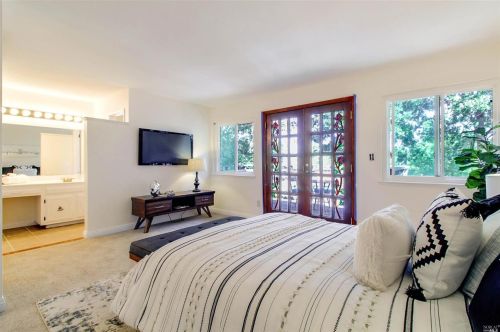 951 San Simeon Dr, Concord CA  94518-2158 exterior