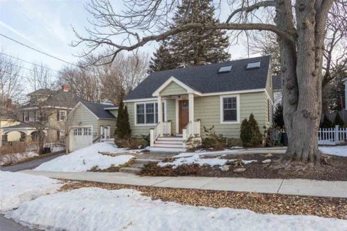 369 Wibird St, Portsmouth, NH 03801-5037