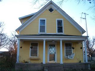 1301 Washington Ave, Guthrie, OK 73044-2406