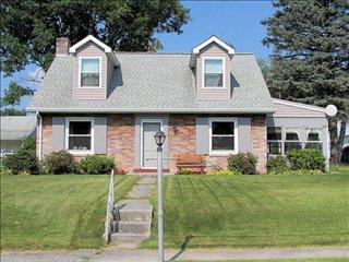 264 21st St, Lebanon, PA 17042-5701