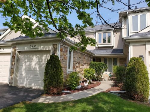 312 Redwing Dr, Bannockburn IL  60015-3684 exterior