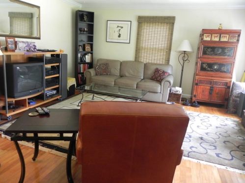 1674 Beacon Hill Blvd, Atlanta GA  30329-2556 exterior