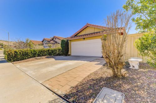 1229 Camino Del Sol, San Marcos, CA 92069-7351