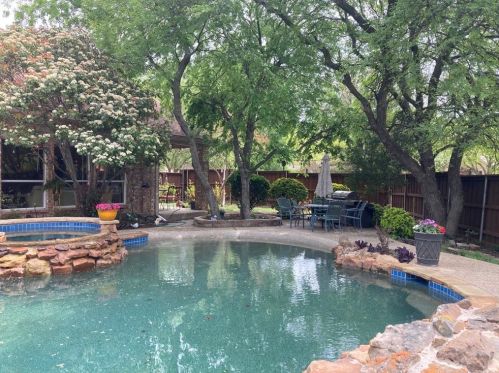 1605 Meadow Vista Dr, Lewisville, TX 75022-6719