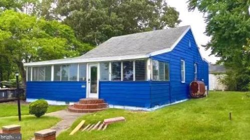 1522 Columbia Dr, Shady Side MD  20764-9421 exterior