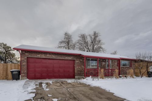 14810 Robins Dr, Denver, CO 80239-3854
