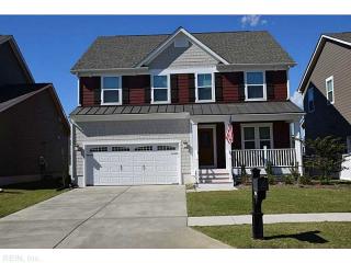 3025 Patrick Henry Dr, Chesapeake, VA 23323-1417