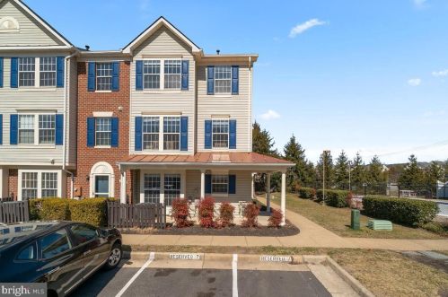 8302 Bluebird Way, Lorton, VA 22079-2820