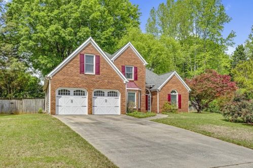 303 Granville Cir, Marietta, GA 30064-5134