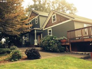 2542 13th Ave, Barlow, OR 97013-8757