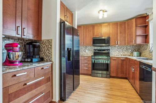 18941 Mercer Dr, Denver CO  80013-3668 exterior