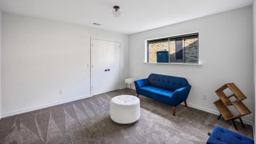 1118 Wiltshire Dr, Carrollton TX 75007-4810 exterior