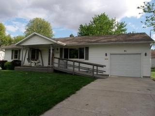 411 Hiawatha Ave, Reserve, KS 66434-1920