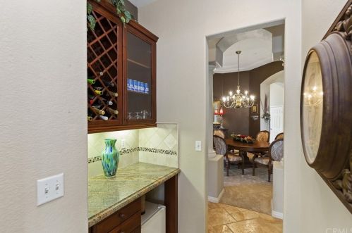 7565 Sun Blossom Ct, Riverside CA  92508-6627 exterior