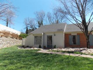 856 Stonegate Ct, Salem, VA 24153-2636