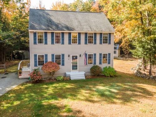 13 Old Fort Ln, Goffstown, NH 03046-4722