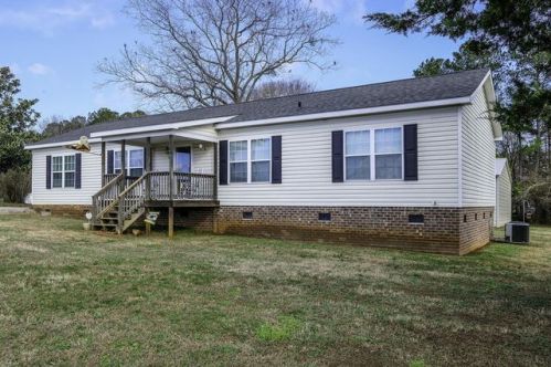 314 Gardner Dr, Gaston, NC 27832-9734