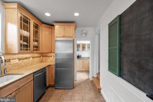 8601 Mayfair Pl, Silver Spring MD 20910-4302 exterior