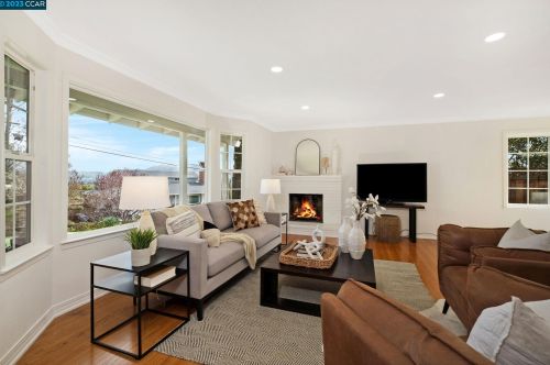 133 Chianti Pl, Concord CA  94523-2084 exterior