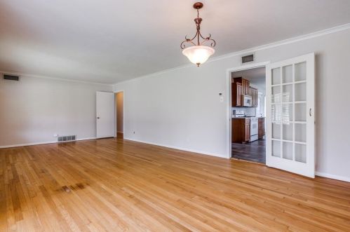 7026 Dalewood Ln, Dallas TX  75214-1809 exterior