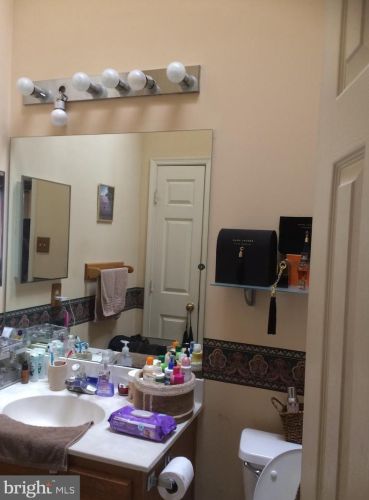 2347 Massanutten Dr, Silver Spring MD 20906-6169 exterior