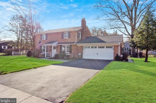 281 Grant Dr, Hanover, PA 17331-1343