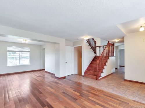 23057 Orchard Pl, Aurora, CO 80015-6664