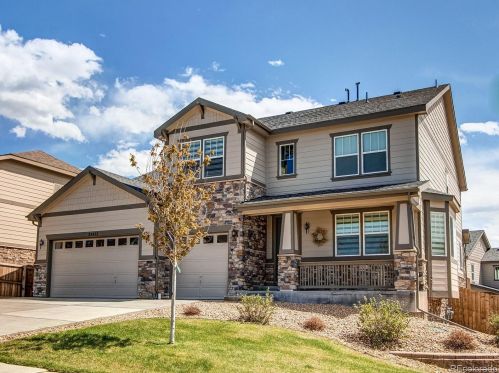 25422 Orchard Dr, Denver, CO 80016-6181