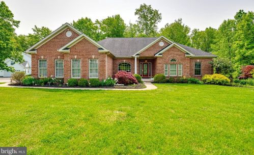 1005 Shepherd Ct, Gambrills, MD 21054-1785