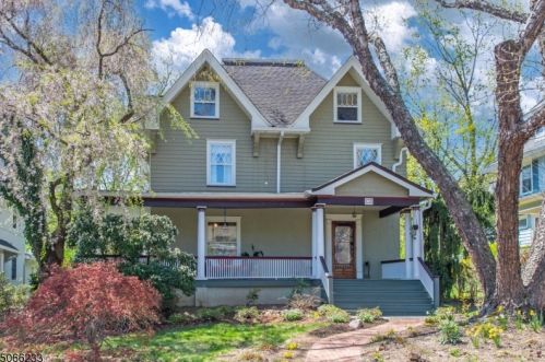 16 Berkeley Pl, Montclair, NJ 07042-2303