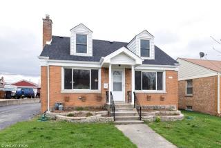 1915 Herbert Ave, Melrose Park, IL 60163-1530