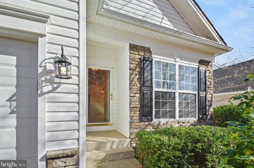 358 Bridgewater Cir, Fredericksburg, VA 22406-8411