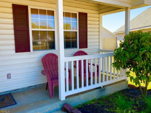 215 Deer Track Ct, Warner Robins, GA 31088-2796