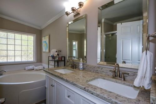 2475 Hazel Dr, Atlanta GA  30316-3405 exterior
