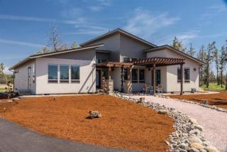 3150 53rd Ct, Eagle Crest, OR 97756-7221