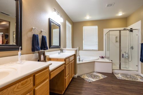 573 Stetson Dr, Valley Home CA  95361-8689 exterior