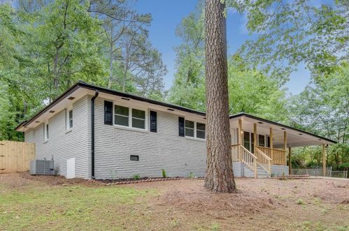 5954 Cardinal Dr, Mableton, GA 30126-4124