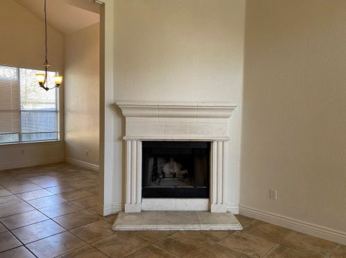 8213 Three Bars Dr, Fort Worth TX  76179-4335 exterior